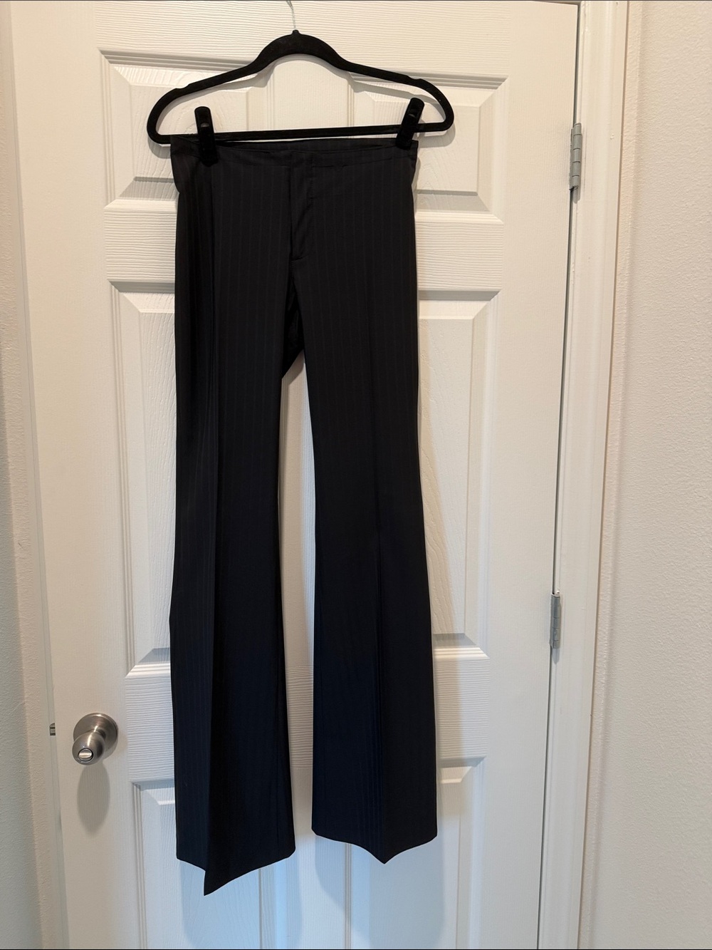 Tark 1 Black Pinstripe Boot Cut Dress Pants size 2 – medium good condition